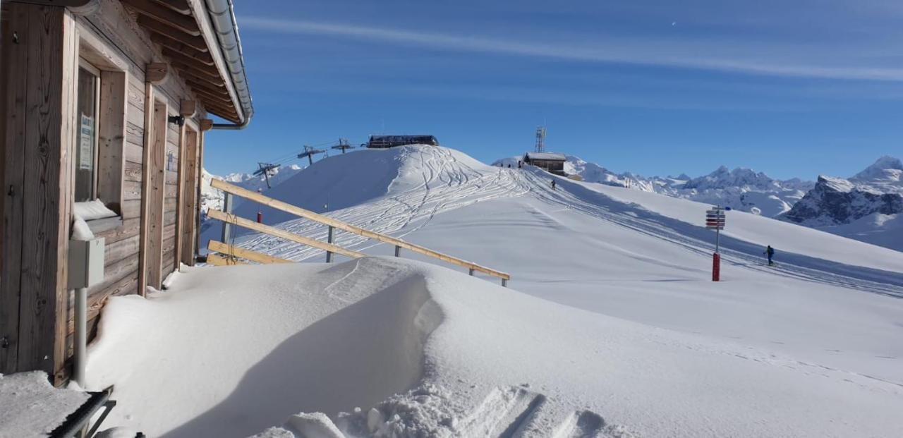 Les Frahans Samoëns Екстериор снимка